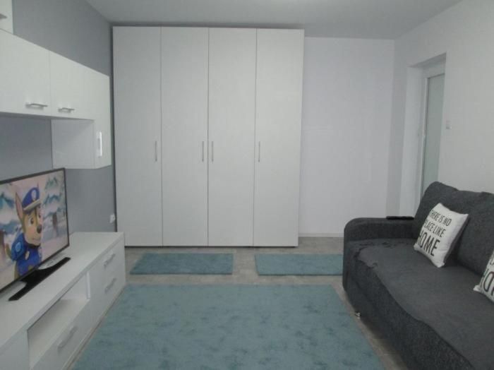 דירות טרגובישטה Apartament Tanya מראה חיצוני תמונה